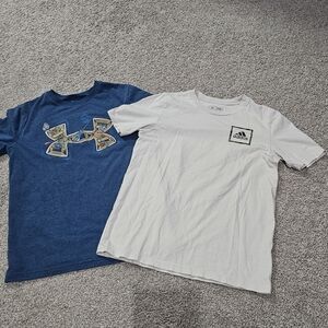 2 Youth Medium Boys Tshirts